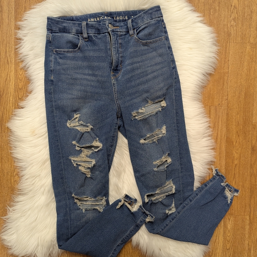 American Eagle Curvy Super Hi Rise Jeggings Distressed Medium Wash